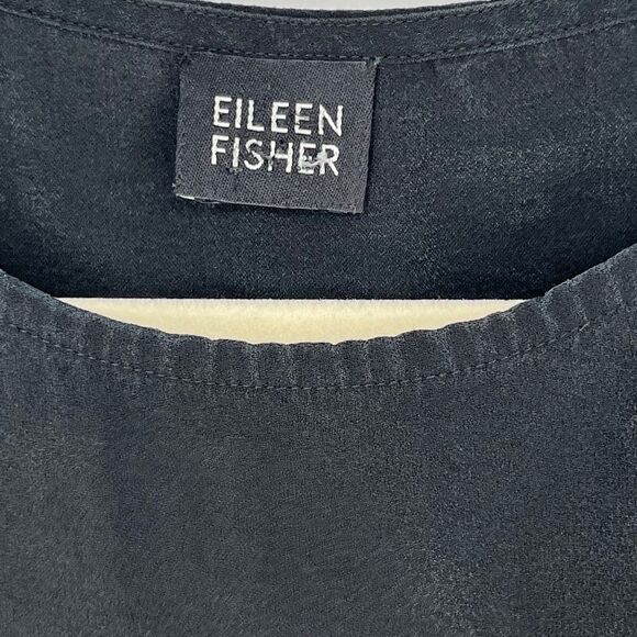 EILEEN FISHER Women’s Silk Tank Top Size M Black Sleeveless Minimalist Basic - Picture 3 of 7